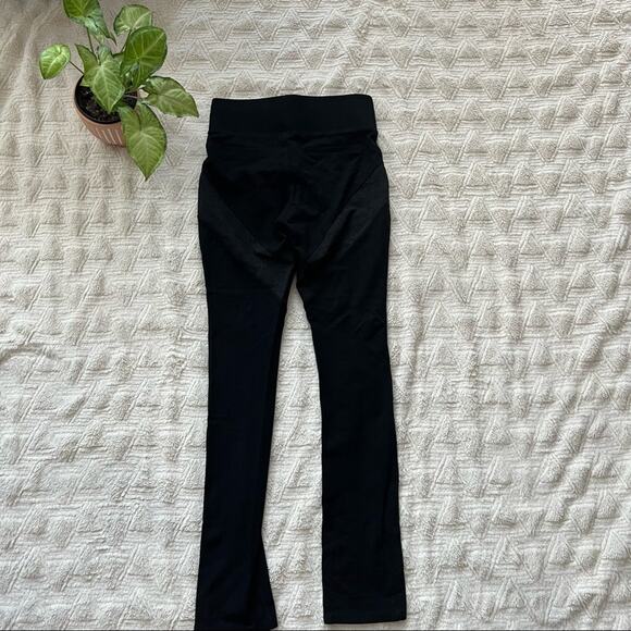 Kit and Ace Ellery Black Gray Panel Stretch Pants - Picture 5 of 6
